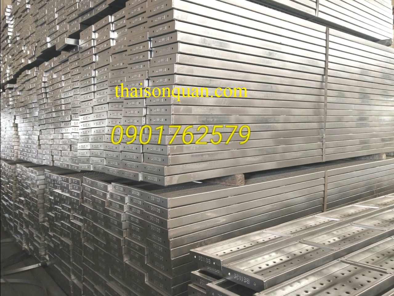 MÂM GIÀN GIÁO BS1139 